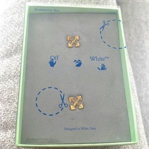 Off White mini arrow earrings GOLD - new with tags